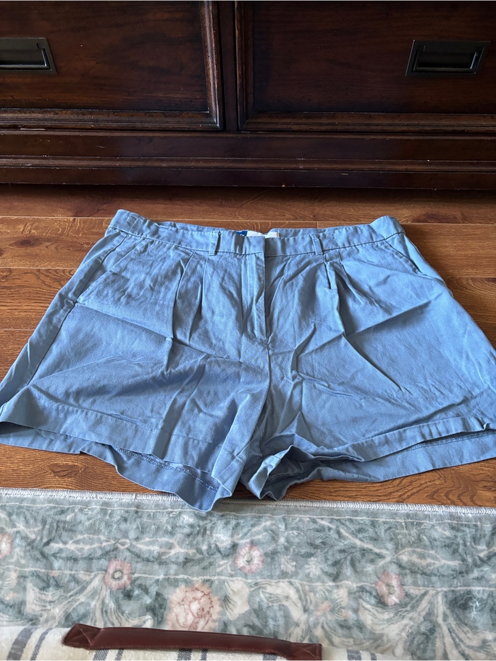 Old Navy Light Blue Women's Pleated Shorts